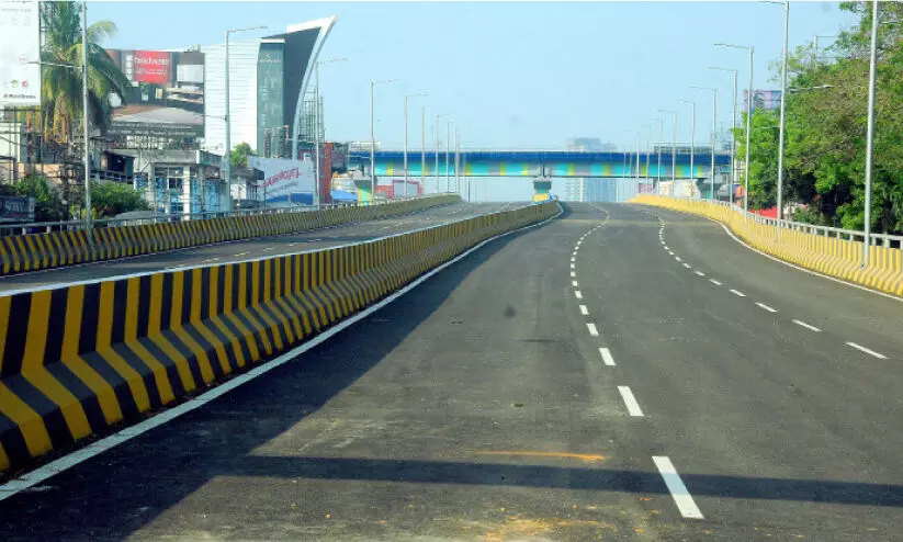 ഒന്നുതുറക്കുമോ വൈറ്റില, കുണ്ടന്നൂർ മേൽപാലങ്ങൾ? ഒന്നുതുറക്കുമോ വൈറ്റില, കുണ്ടന്നൂർ മേൽപാലങ്ങൾ?