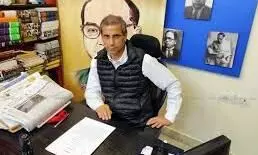 Bar Council to Home Ministry to end action against Pracha