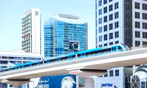 ദുബൈ മെട്രോ ഓടും ഇടതടവില്ലാതെ