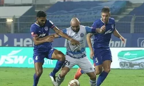 ബം​ഗ​ളൂ​രു​വി​നെ അ​ട്ടി​മ​റി​ച്ച്​  ജാം​ഷ​ഡ്​​പു​ർ