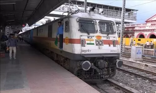 മം​ഗ​ള എ​ക്സ്​​പ്ര​സിന് തീ​വെ​ക്കുമെന്ന്​ പൊലീസിന് വ്യാജസന്ദേശം നൽകിയയാൾ പിടിയിൽ