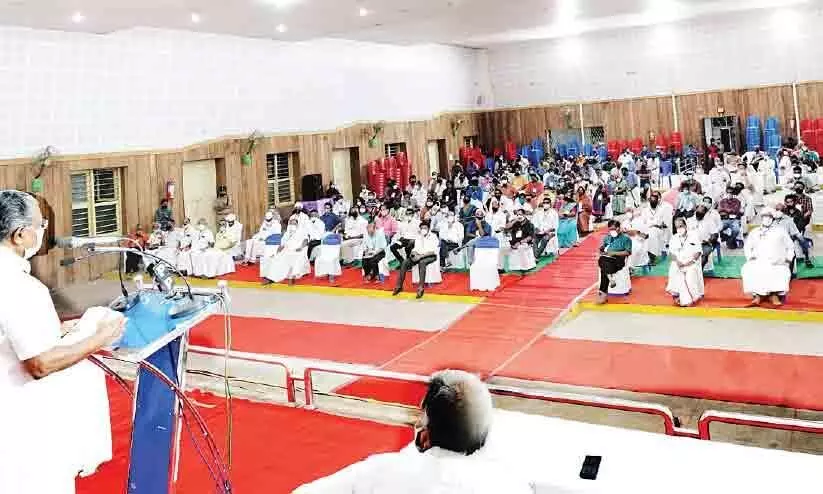 Karappuzha and Banasura irrigation projects to be completed - CM