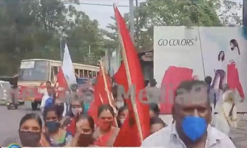 ആലപ്പുഴയിലെ പ്രതിഷേധ പ്രകടനം; മൂന്ന് ബ്രാഞ്ച് സെക്രട്ടറിമാരെ സി.പി.എം പുറത്താക്കി
