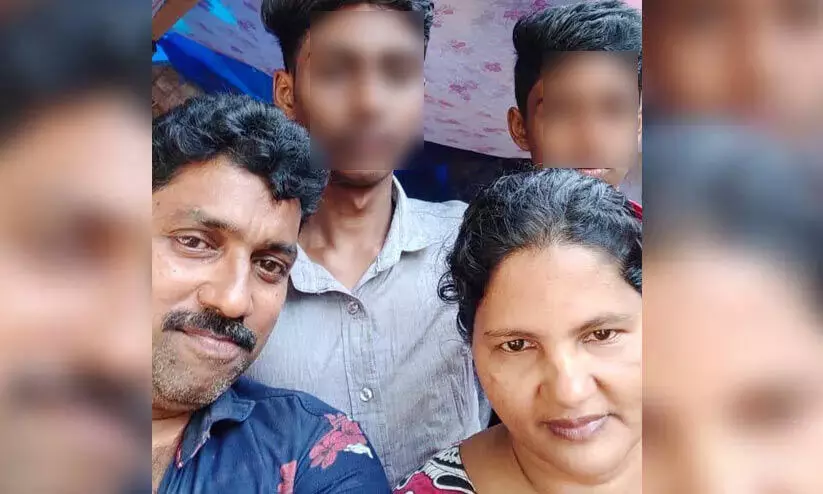 ഉദ്യോഗസ്ഥർ സംയമനം പാലിച്ചിരുന്നെങ്കില് രണ്ട് ജീവൻ പൊലിയുമായിരുന്നില്ല ഉദ്യോഗസ്ഥർ സംയമനം പാലിച്ചിരുന്നെങ്കില് രണ്ട് ജീവൻ പൊലിയുമായിരുന്നില്ല