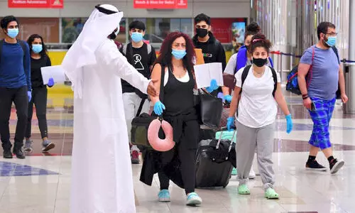 ടൂറിസ്റ്റ് വിസകളുടെ കാലാവധി ഒരു മാസത്തേക്ക് നീട്ടുന്നു ടൂറിസ്റ്റ് വിസകളുടെ കാലാവധി ഒരു മാസത്തേക്ക് നീട്ടുന്നു