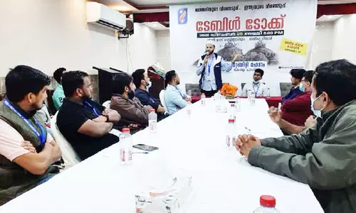 ബാ​ബ​രി വീ​ണ്ടെ​ടു​പ്പി​ന് ജ​ന​കീ​യ ഐ​ക്യം അ​നി​വാ​ര്യം: ഫ്ര​റ്റേ​ണി​റ്റി ഫോ​റം ടേ​ബി​ൾ ടോ​ക്ക്