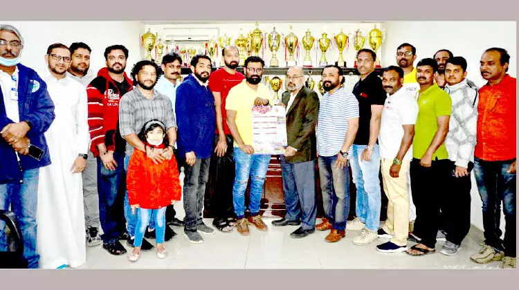 റിയാദ് ടാക്കീസ് കലണ്ടർ പ്രകാശനം ചെയ്തു റിയാദ് ടാക്കീസ് കലണ്ടർ പ്രകാശനം ചെയ്തു