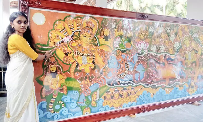 അമ്മക്ക് സ്മരണാഞ്ജലിയാണ് അഭിനയുടെ മ്യൂറൽ പെയിൻറിങ് അമ്മക്ക് സ്മരണാഞ്ജലിയാണ് അഭിനയുടെ മ്യൂറൽ പെയിൻറിങ്