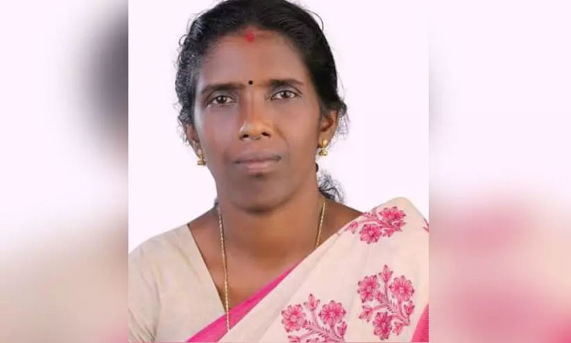 പത്തനാപുരം ബ്ലോക്ക്​ പഞ്ചായത്തി​ലെ പാർട്​ ടൈം സ്വീപ്പർ ഇനി അതേ ഓഫിസിന്‍റെ അമരക്കാരി