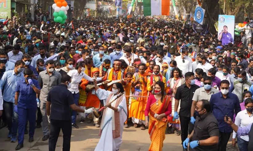Mamata Banerjee leading rally at West Bengals Bolpur Mamata Banerjee leading rally at West Bengals Bolpur