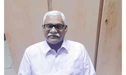 നാ​ല​ര പ​തി​റ്റാ​ണ്ടി​െൻറ പ്ര​വാ​സ​ത്തി​ന്​ വി​ട; മൊ​യ്​​തു നാ​ളെ നാ​ട്ടി​ലേ​ക്ക്​