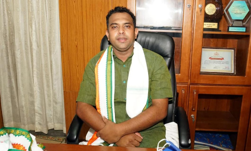 ഷംസാദ് മരക്കാര്‍: സംസ്ഥാനത്തെ ഏറ്റവും പ്രായം കുറഞ്ഞ ജില്ല പഞ്ചായത്ത്​ പ്രസിഡന്‍റ്​ വയനാടിന്​ സ്വന്തം