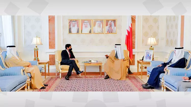 ബ്രി​ട്ടീ​ഷ് പ്ര​ധാ​ന​മ​ന്ത്രി​യു​ടെ മു​ന്‍ ഉ​പ​ദേ​ഷ്​​ടാ​വ്​ വി​ദേ​ശ​കാ​ര്യ മ​ന്ത്രി​യു​മാ​യി കൂ​ടി​ക്കാ​ഴ്​​ച ന​ട​ത്തി