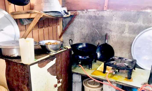 വി​ദേ​ശി​ക​ളു​ടെ താ​മ​സ​സ്​​ഥ​ല​ങ്ങ​ളി​ൽ മ​സ്​​ക​ത്ത്​ ന​ഗ​ര​സ​ഭ റെ​യ്​​ഡ്​ ന​ട​ത്തി