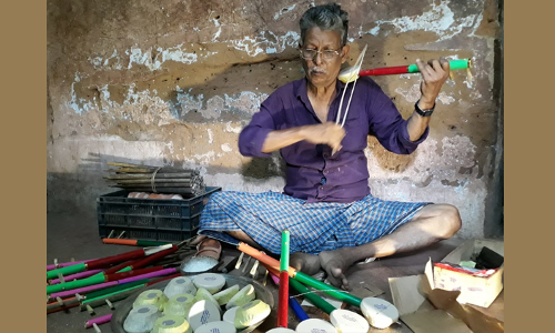 ഹുസൈൻെറ കളിവീണയിലെ മാന്ത്രിക ഈണം നിലച്ചു; കണ്ണീരോടെ വിട