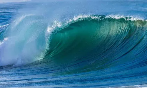 സംസ്ഥാനത്ത് ശക്തമായ തിരമാലക്ക് സാധ്യത