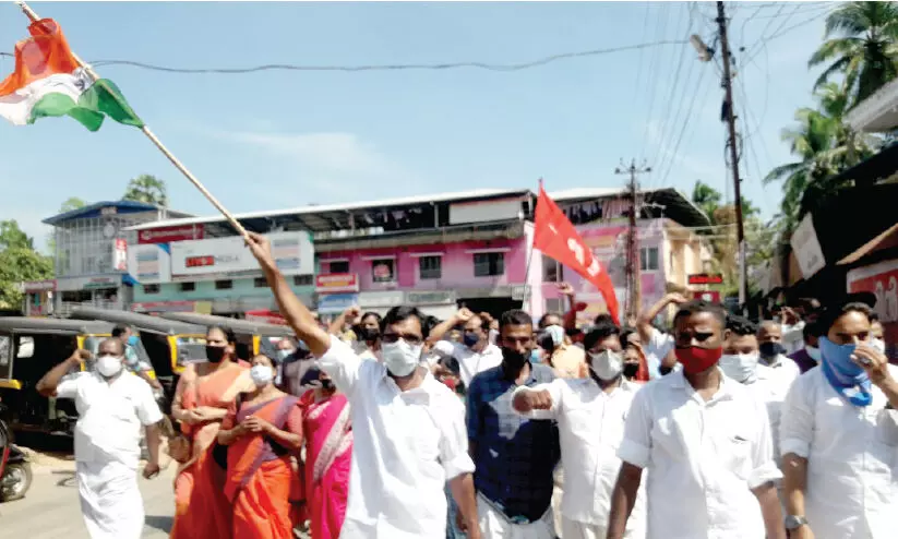 പാവറട്ടി പഞ്ചായത്തിൽ എൽ.ഡി.എഫ് പിന്തുണയിൽ യു.ഡി.എഫ് സ്വതന്ത്ര പ്രസിഡൻറായി