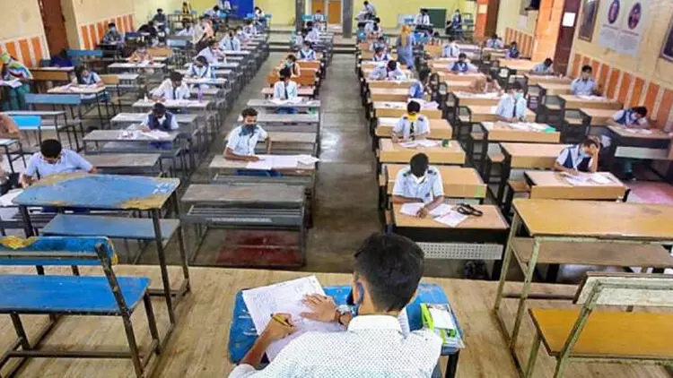 സി.ബി.എസ്​.ഇ പരീക്ഷ മേയ്​ നാലു മുതൽ; ഫ​ല​പ്ര​ഖ്യാ​പ​നം ജൂ​ലൈ 15ന്​