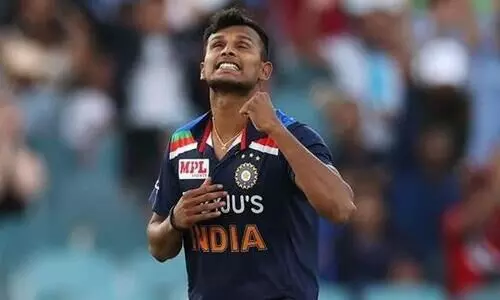 നെറ്റ്​സിൽ പന്തെറിയാനെത്തിയ നടരാജൻ ഏകദിനത്തിനും ട്വന്‍റി 20ക്കും പിന്നാലെ ടെസ്റ്റ്​ ടീമിലും പന്തെറിയും