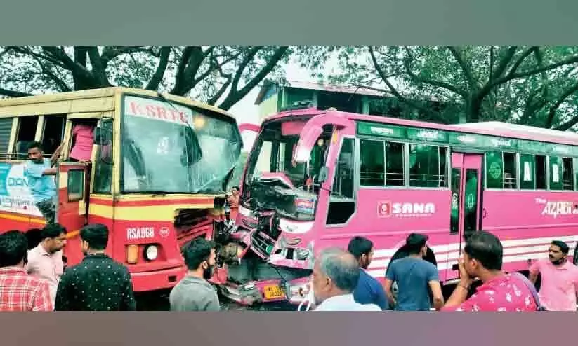 20 injured in bus collision