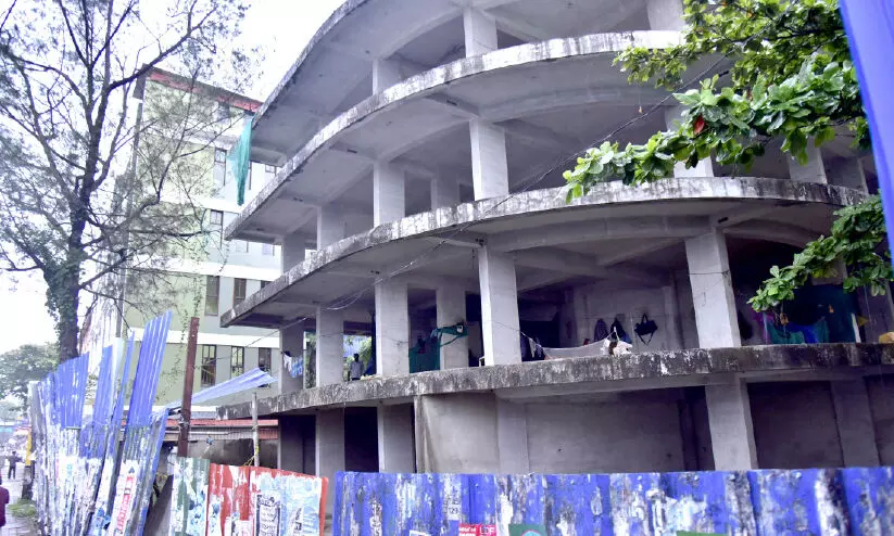 പുതുവർഷം; പുത്തൻ പ്രതീക്ഷകൾ​