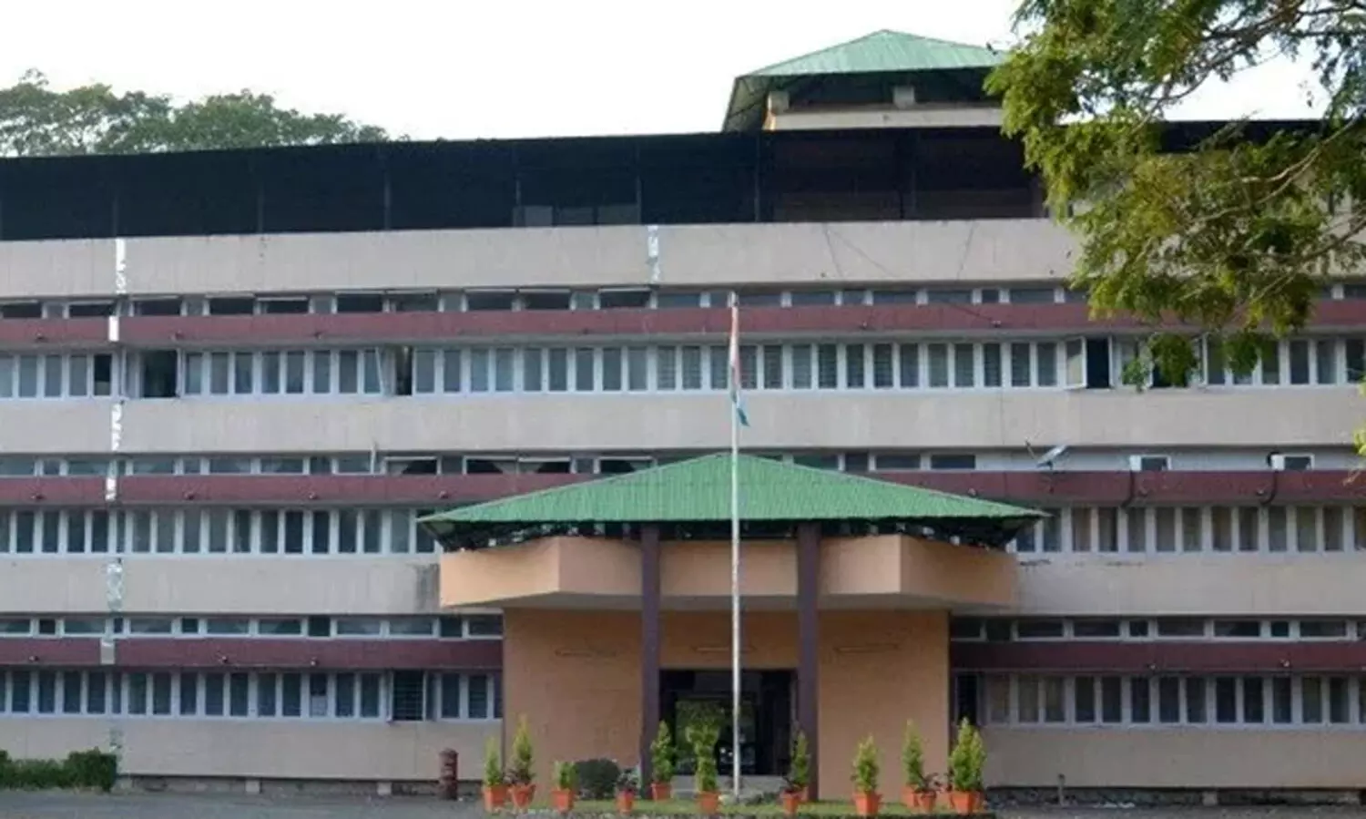 കാർഷിക സർവകലാശാല രജിസ്​ട്രാർക്കും ഡെപ്യൂട്ടി രജിസ്​ട്രാർക്കും വിവരാവകാശ ക്ലാസിന്​​ ഉത്തരവ്​