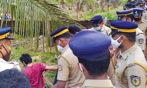 അബ്​ദുൾ റഹ്​മാൻ ഔഫ്​ വധം: ​കൊലക്കത്തി കണ്ടെത്തി