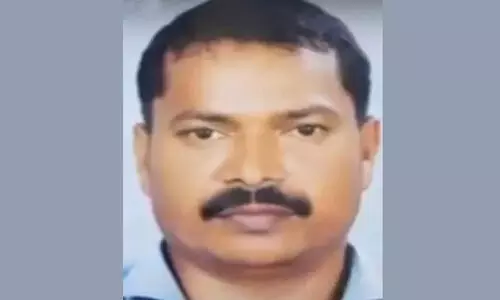 പൂട്ടിയ കമ്പനിയിൽ തൊഴിലാളി തൂങ്ങി മരിച്ചു