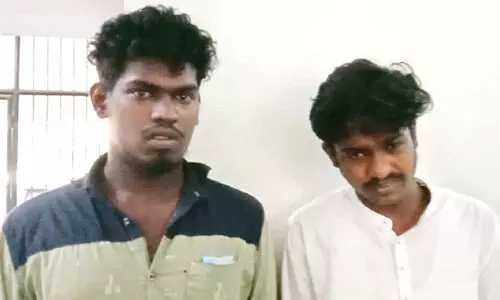 സ്വർണക്കടക്കുനേരെ ബോംബെറിഞ്ഞ് സ്വർണം കവർന്ന കേസിൽ രണ്ട് പ്രതികൾ പിടിയിലായി