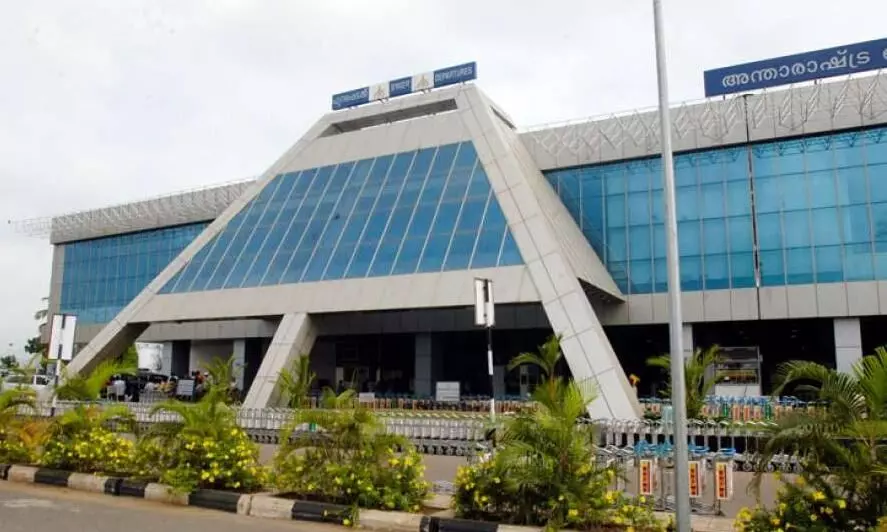 കരിപ്പൂരിൽ 1.18 കോടിയുടെ സ്വർണം പിടികൂടി