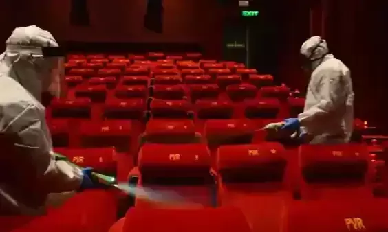 സംസ്ഥാനത്ത് സിനിമ തിയറ്ററുകൾ ഉടൻ തുറക്കേണ്ടെന്ന് ഫിലിം ചേംബർ