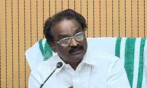 ഐ.എഫ്.എഫ്.കെയുടെ കേന്ദ്രം തിരുവനന്തപുരം തന്നെ, മാറ്റാൻ ഉദ്ദേശിക്കുന്നില്ല -മന്ത്രി