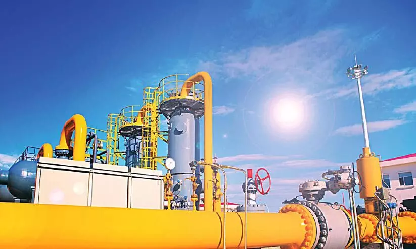 കൊച്ചി- മംഗളൂരു പ്രകൃതിവാതക പൈപ്പ് ലൈന്:ചൊവ്വാഴ്ച നാടിന് സമർപ്പിക്കും കൊച്ചി- മംഗളൂരു പ്രകൃതിവാതക പൈപ്പ് ലൈന്:ചൊവ്വാഴ്ച നാടിന് സമർപ്പിക്കും