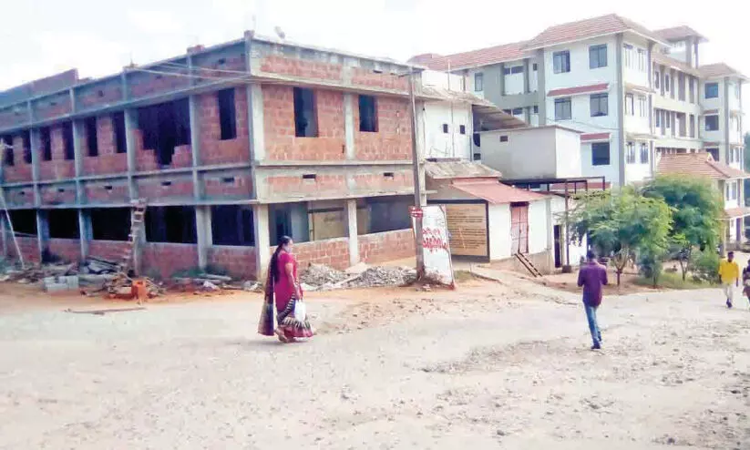 സുൽത്താൻ ബത്തേരി താലൂക്ക് ആശുപത്രിക്ക്​ പുതിയ കെട്ടിടങ്ങൾ ഉയരുന്നു