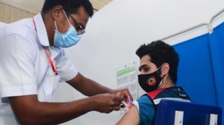 ശൈത്യകാല വാക്സിൻ എടുത്തവർ ഒരുമാസത്തിനകം കോവിഡ് വാക്സിൻ എടുക്കരുത് ശൈത്യകാല വാക്സിൻ എടുത്തവർ ഒരുമാസത്തിനകം കോവിഡ് വാക്സിൻ എടുക്കരുത്