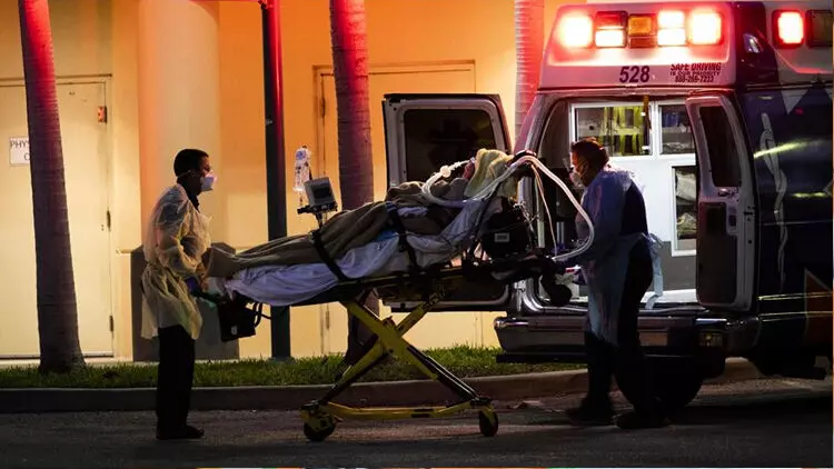 24 മണിക്കൂറിനിടെ അമേരിക്കയിൽ റെക്കോഡ് കോവിഡ് ബാധിതർ; മരണം മൂന്നര ലക്ഷം കവിഞ്ഞു