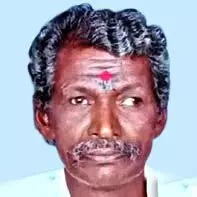 ആം​ബു​ല​ൻ​സും സ്​​കൂ​ട്ട​റും കൂ​ട്ടി​യി​ടി​ച്ച്  മു​ത്ത​ച്ഛ​നും ചെ​റു​മ​ക​നും മ​രി​ച്ചു