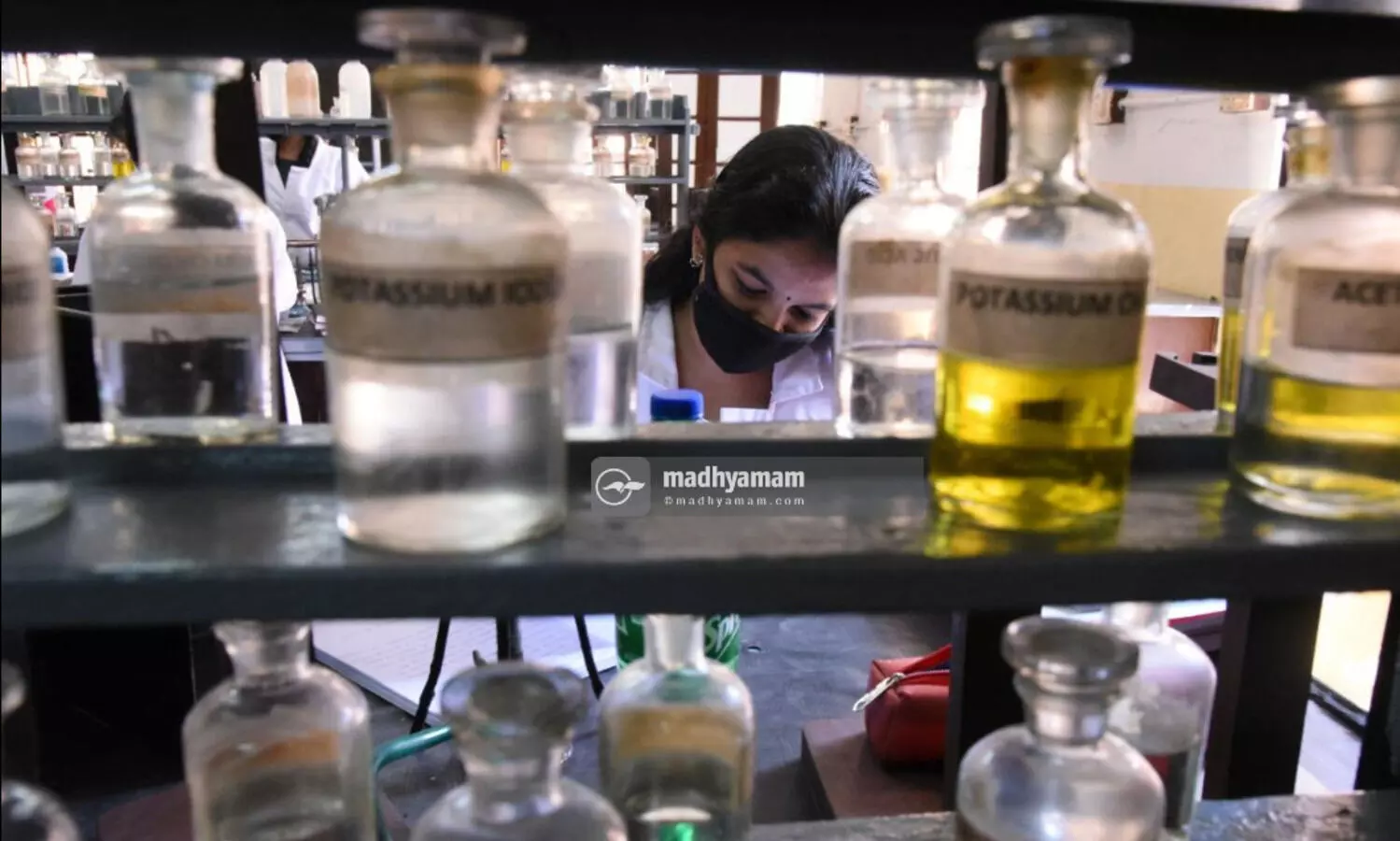 വീണ്ടും പരീക്ഷണകാലം...