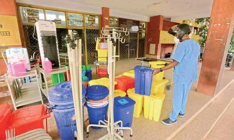 സി.​എ​ഫ്.​എ​ൽ.​ടി.​സിക​ൾ പൂ​ട്ടു​ന്നു: സാ​ധ​ന​സാ​മ​ഗ്രി​ക​ളും   മാ​ലി​ന്യ​വും എ​േ​ങ്ങാ​ട്ട്​?