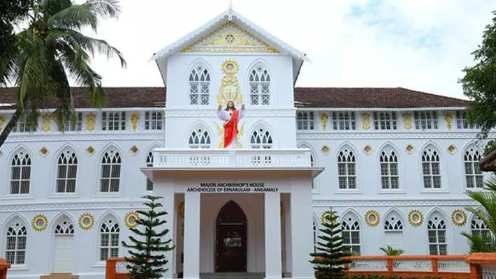 കോ​ൺ​ഗ്ര​സ്​ ലീ​ഗി​ന്​ കീ​ഴ​ട​ങ്ങി​യെ​ന്ന ഇ​ട​തു​പ്ര​ചാ​ര​ണം ഫ​ലം​ക​ണ്ടെന്ന്​ അതിരൂപത മുഖപത്രം