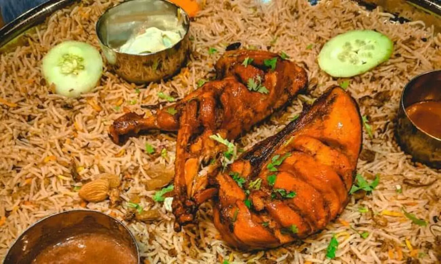 തിന്നു മരിക്കുന്ന മലയാളി; മലയാളികളുടെ ഭക്ഷണശീലത്തിലെ അപകടങ്ങളെ കുറിച്ച്​ മുരളി തുമ്മാരുകുടി