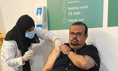 ജു​ബൈ​ലി​ൽ മ​ല​യാ​ളി കോ​വി​ഡ് വാ​ക്‌​സി​ൻ സ്വീ​ക​രി​ച്ചു