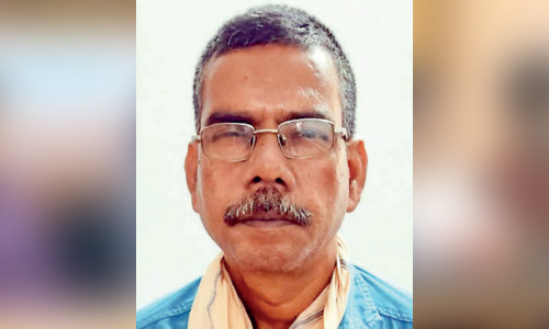 വി​ദേ​ശ​മ​ദ്യ​വു​മാ​യി അ​റ​സ്​​റ്റി​ൽ