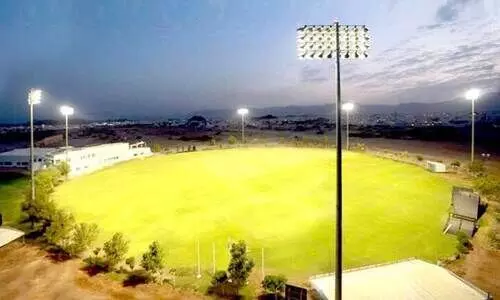 ഒ​മാ​ൻ ആ​ദ്യ​മാ​യി ടെ​സ്​​റ്റ്​ ക്രി​ക്ക​റ്റ്​ മ​ത്സ​ര​ത്തി​ന്​ വേ​ദി​യാ​കു​ന്നു