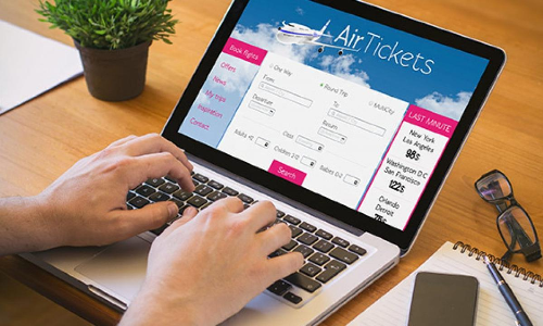 ഓ​ണ്‍ലൈ​ന്‍ വ​ഴി വിമാന ടിക്കറ്റ്​ എടുത്തയാൾക്ക്​ ഏഴു ലക്ഷം നഷ്​ടപ്പെട്ടു