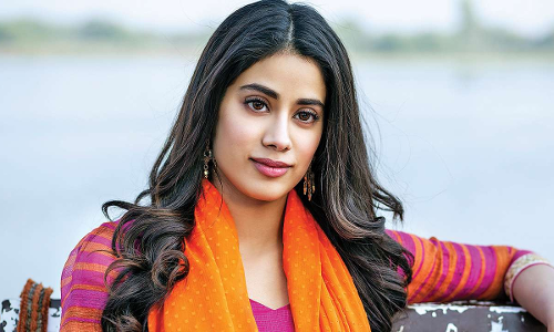 39 കോടിയുടെ ആഡംബര ഫ്ലാറ്റ് സ്വന്തമാക്കി നടി ജാന്‍വി കപൂര്‍