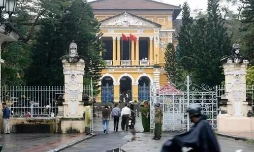 വി​യ​റ്റ്​​നാ​മി​ൽ മാ​ധ്യ​മ പ്ര​വ​ർ​ത്ത​ക​ർ​ക്ക്​ ജ​യി​ൽ​ശി​ക്ഷ