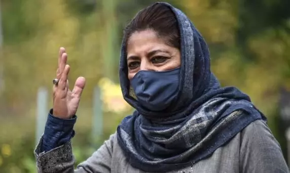 ജമ്മു-കശ്മീർ ജമാഅത്ത് ഓഫിസുകളിലെ തുടർ റെയ്ഡ്; വിമർശനവുമായി മെഹബൂബ ജമ്മു-കശ്മീർ ജമാഅത്ത് ഓഫിസുകളിലെ തുടർ റെയ്ഡ്; വിമർശനവുമായി മെഹബൂബ