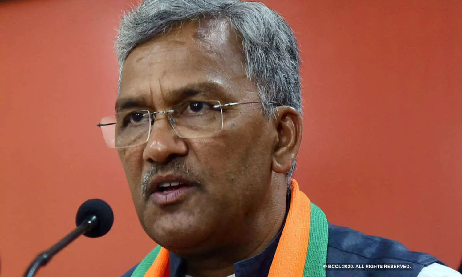 കോൺഗ്രസ്​ വനിതനേതാവിനോട്​ ഉത്തരാഖണ്ഡ്​ മുഖ്യമന്ത്രി പരസ്യമായി മാപ്പുപറഞ്ഞു