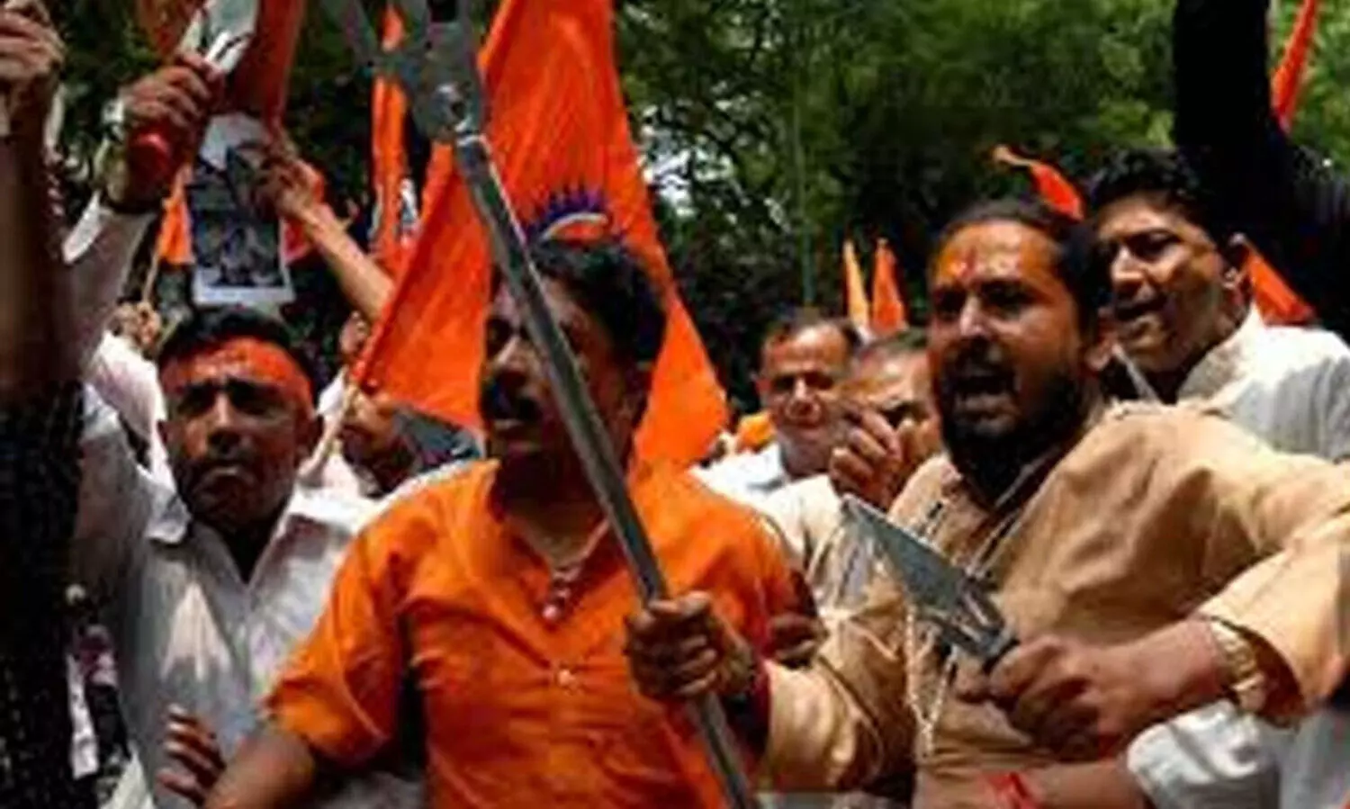 ക്രിസ്​തുമത വിശ്വാസികളെ ആക്രമിച്ച്​ ജയ്​ ശ്രീറാം വിളിപ്പിച്ചു; മതം മാറ്റ നിരോധന നിയമപ്രകാരം കേസ്​